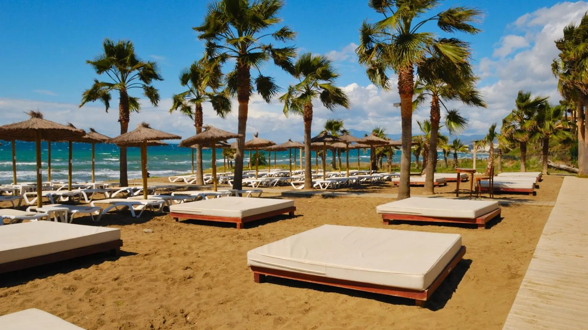 Golden Villa Luxury Pool Retreat & Beach Marbella 0*,  Spain